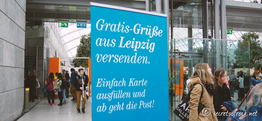 Vorsicht Buch! Gratis Postkarten